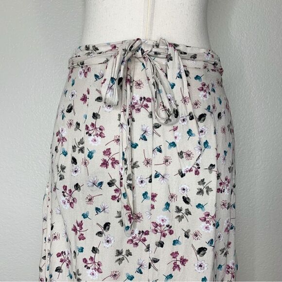 Final Touch Size Medium Button Down Floral Midi Skirt - Picture 8 of 12